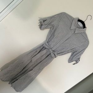 Calvin Klein striped button up dress- with pockets !
